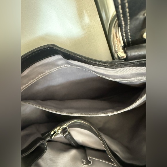 Coach Hobo Bag - Picture 4 of 8